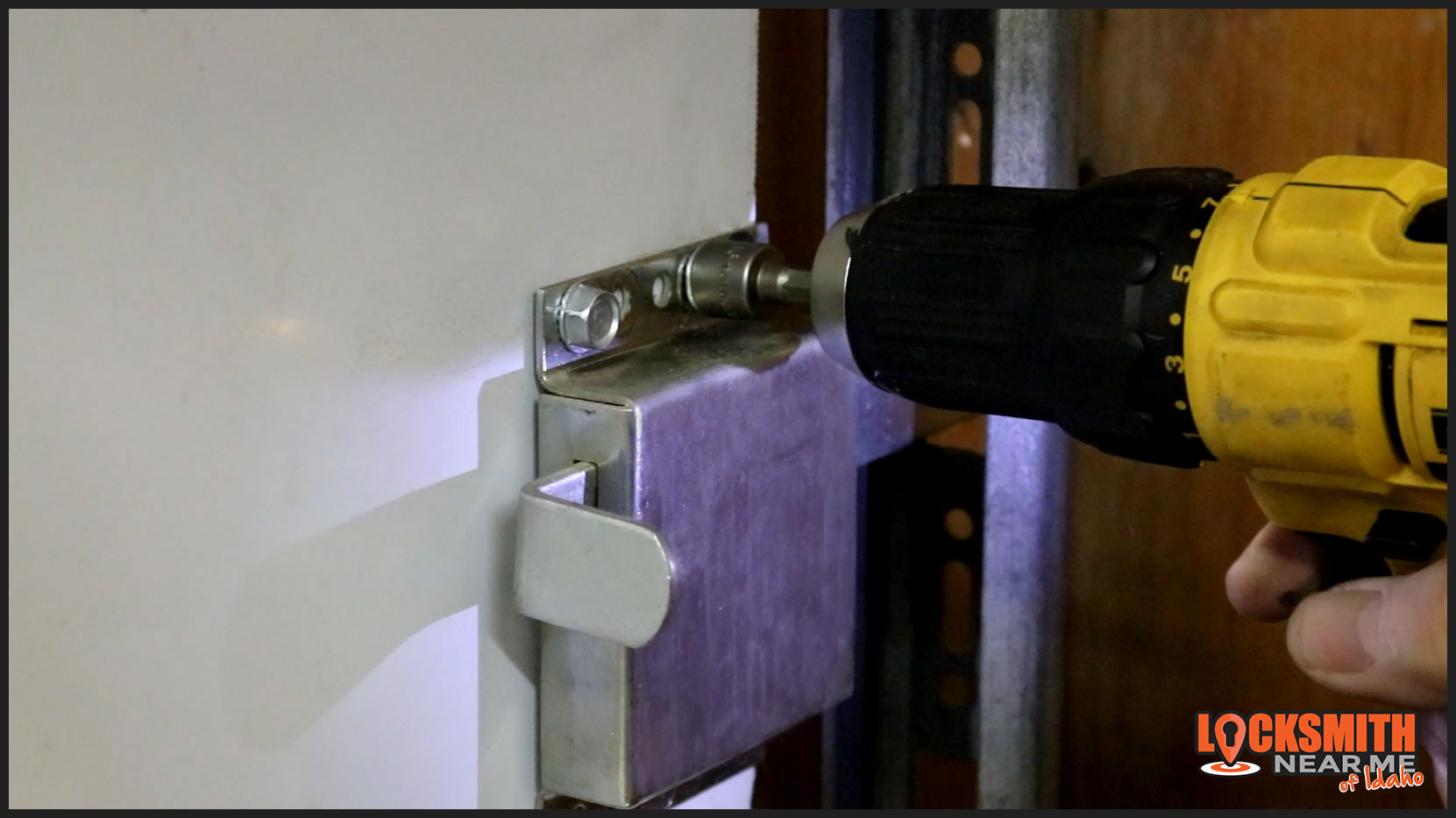 install garage door slide lock